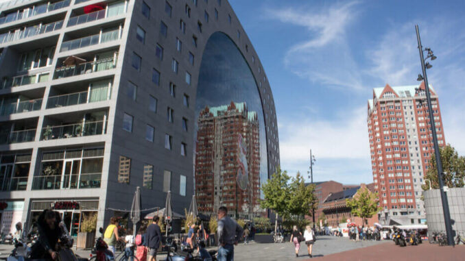 Netherlands seeks public feedback on crypto tax reporting rules Foto genomen in Rotterdam